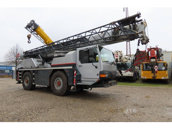 All-Terrain Kran Liebherr LTM 1030/2: das Bild 2