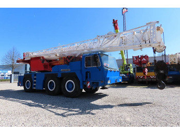 All-Terrain Kran Liebherr LTM 1050-1: das Bild 2