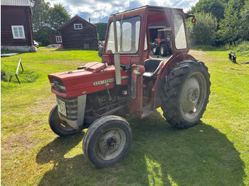 MASSEY FERGUSON 100 series Traktor