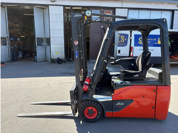 LINDE E16 Flurförderzeug