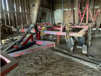VÄDERSTAD Technik für Bodenbearbeitung