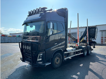 VOLVO FH16 Holztransporter