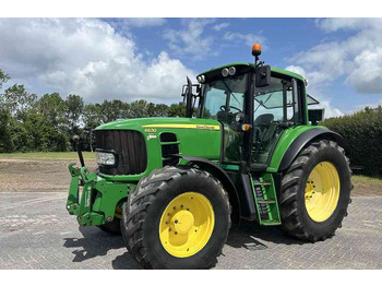 JOHN DEERE 6630 Traktor