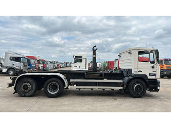 Abrollkipper MAN 26.312 (6 CYLINDER / 6X2 / BELGIAN TRUCK IN GOOD CONDITION): das Bild 4 Abrollkipper MAN 26.312 (6 CYLINDER / 6X2 / BELGIAN TRUCK IN GOOD CONDITION): das Bild 4