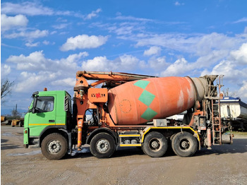 Fahrmischerbetonpumpe VOLVO FM 84R 440 SERMAC 4Z28: das Bild 2