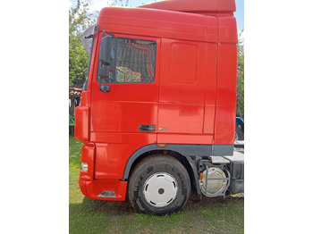 Sattelzugmaschine DAF XF 95.430 Tractor unit: das Bild 3
