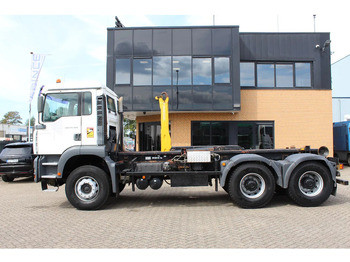 Seil Abrollkipper MAN TGA 26.360 * 6X4 * EURO 3 *: das Bild 2 Seil Abrollkipper MAN TGA 26.360 * 6X4 * EURO 3 *: das Bild 2