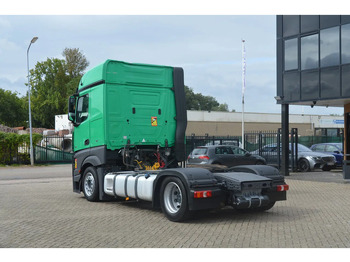 Sattelzugmaschine Mercedes-Benz Actros 1942 * 4x2 * 2 TANK * MEGA *: das Bild 5