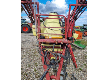 Anhängespritze Hardi Commander 2600: das Bild 2