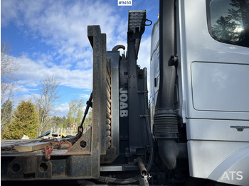 Abrollkipper Mercedes Benz Arocs 3251 Tridem Hooklift, flatbed and concrete rotator: das Bild 5