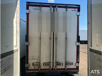 Kühlkofferaufbau Refrigerated trailer cabinets- KRONE: das Bild 2