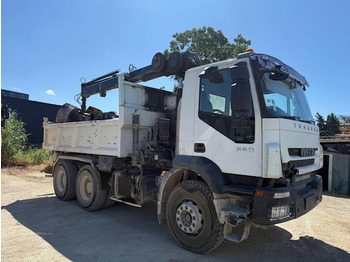 IVECO Trakker Kipper