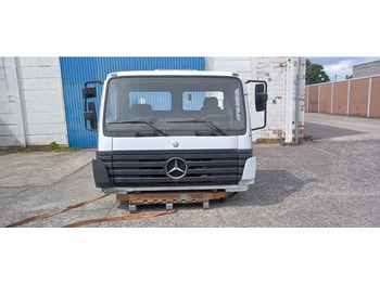 MERCEDES-BENZ Fahrerhaus und Interieur