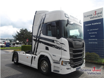 SCANIA R 460 Sattelzugmaschine