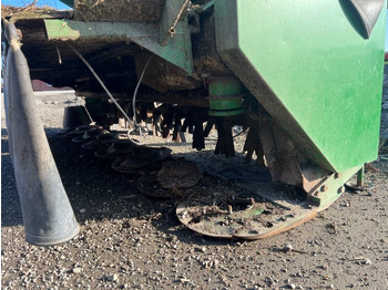 Mähwerk John Deere 131 Frontslåtter: das Bild 5