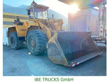Radlader Liebherr L551, 9800h, Swiss machine: das Bild 1