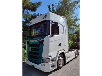 SCANIA S 450 Sattelzugmaschine