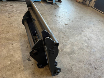 Anbauteil für Baumaschine Adapter Manitou till Volvo Stora Bm: das Bild 2