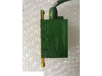 Sensor für Landmaschine John Deere - Czujnik Ustawienia Kół - Ognibene Magnetic Sensor: das Bild 2