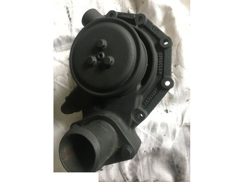 JOHN DEERE Kühlmittelpumpe