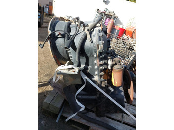 KOMATSU Getriebe