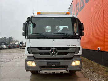 Fahrgestell LKW Mercedes-Benz Actros 2636 6x4 FOR SALE AS CHASSIS / ONLY 28159 km / V6 ENGINE / FULL STEEL: das Bild 2