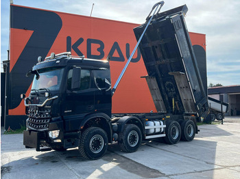 Kipper Mercedes-Benz Arocs 3253 8x4 2019: das Bild 2
