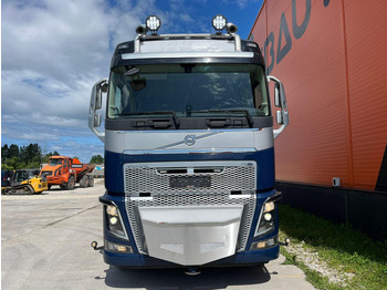 Volvo FH 16 650 8x2*6 HMF 6020K-RC + JIB / PLATFORM L=6344 mm – Finanzierungsleasing Volvo FH 16 650 8x2*6 HMF 6020K-RC + JIB / PLATFORM L=6344 mm: das Bild 3