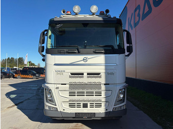 Fahrmischer Volvo FH 500 8x4 INTERMIX 10 m3 + CHUTE / TANDEM AXLE LIFT: das Bild 2
