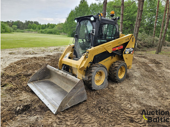 CATERPILLAR Kompaktlader