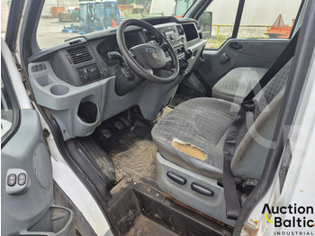 Pritsche Transporter Ford Transit Tourneo: das Bild 5