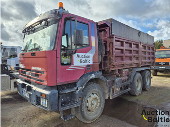 IVECO EuroTrakker Kipper