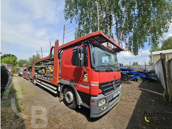 MERCEDES-BENZ Autotransporter LKW