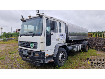 VOLVO FL 220 Tankwagen