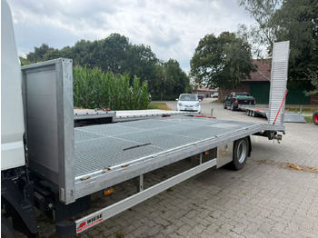 Pritsche Transporter Mitsubishi Fuso Canter  7C18 Arbeitsbühnentransporter: das Bild 4