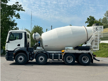 Fahrmischer MAN TGS 32.440 8x4 / Euromix MTP EM 9 L: das Bild 4
