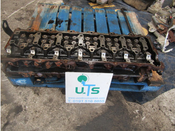 MAN TGS Motor und Teile