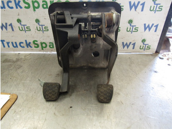 Bremsteile für LKW MERCEDES ATEGO 815 CLUTCH / BRAKE PEDAL CLUSTER: das Bild 2
