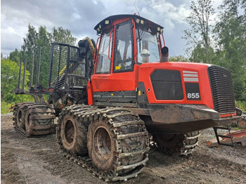 KOMATSU Forwarder