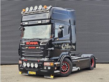 SCANIA R 730 Sattelzugmaschine