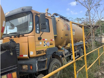MAN 33.364 Tankwagen