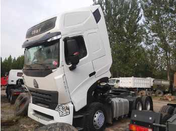 SINOTRUK HOWO Sattelzugmaschine