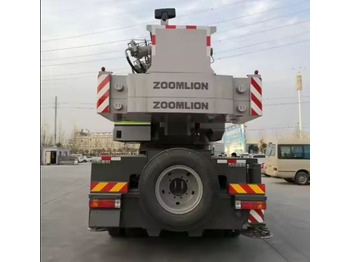 Mobilkran Zoomlion ZTC 700V: das Bild 5