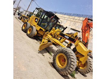 CATERPILLAR 140H Grader