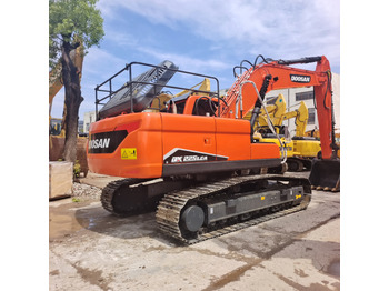 DOOSAN DX225LCA Kettenbagger