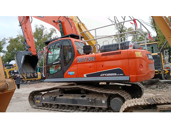 DOOSAN DX225LC Kettenbagger