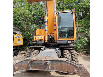 Mobilbagger HYUNDAI 210W-9 T: das Bild 2