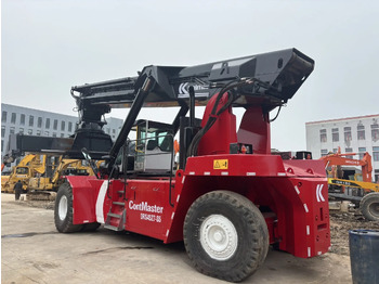 KALMAR Reach stacker