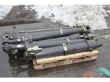 Hydraulikzylinder für Baumaschine Volvo W 160 B: das Bild 4