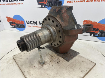 LIEBHERR Achsschenkel